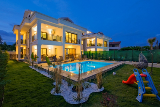 Villa Beyaz 2 | Fethiye Merkez Lüks 5+1 Saunalı Villa
