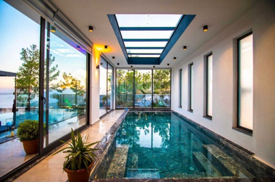 Villa Elit - Kalkan Üzümlü Kapalı Isıtmalı Havuzlu Saunalı Kiralık Villa